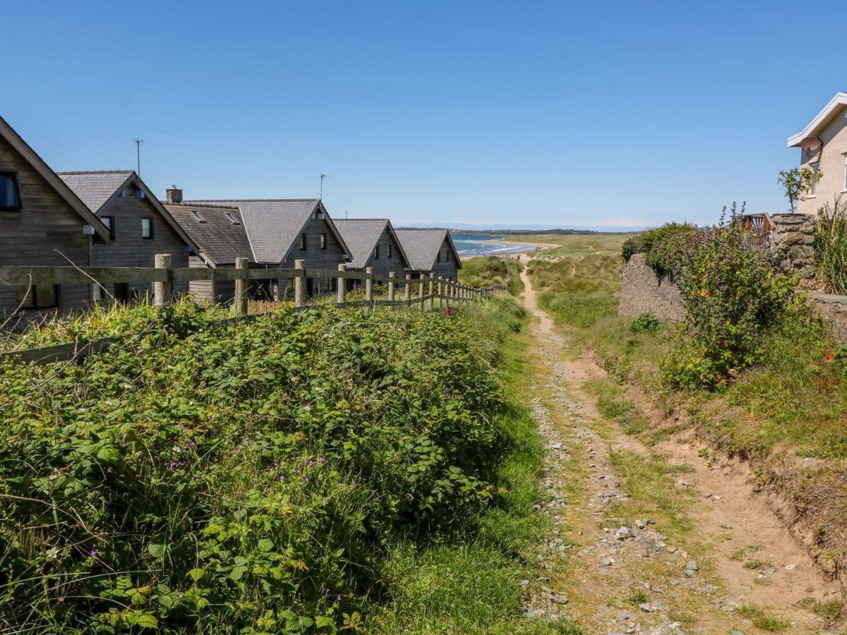 Fabulous Ground Floor Apt Adjacent To Beach Rhosneigr Dış mekan fotoğraf